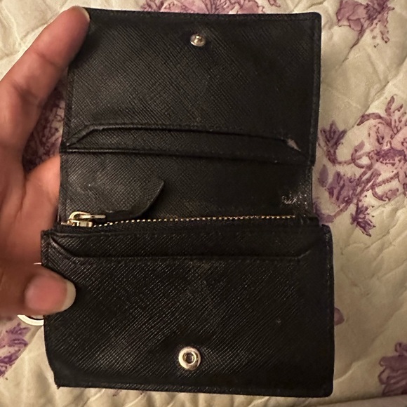 Kate Spade Key Wallet - Picture 5 of 9